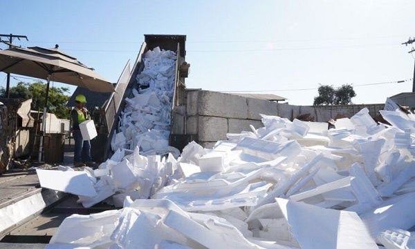 泡沫是怎么做出來的？