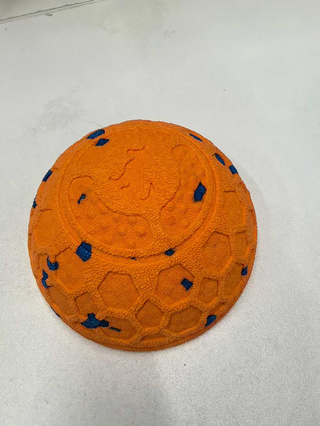 別再買一次性寵物球！富揚包裝ETPU寵物球，可回彈、啃咬不變形，省錢又省心